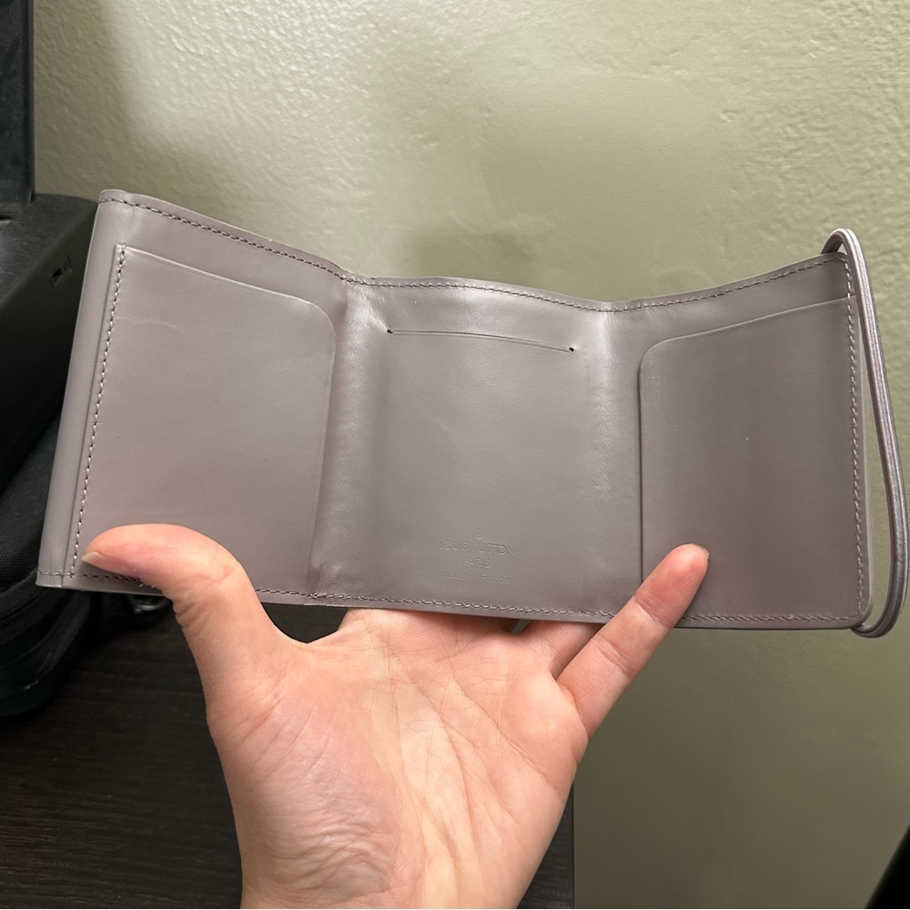 Authentic Louis Vuitton Epi Porte Monnaie Elastique Wallet - Picture 8 of 13